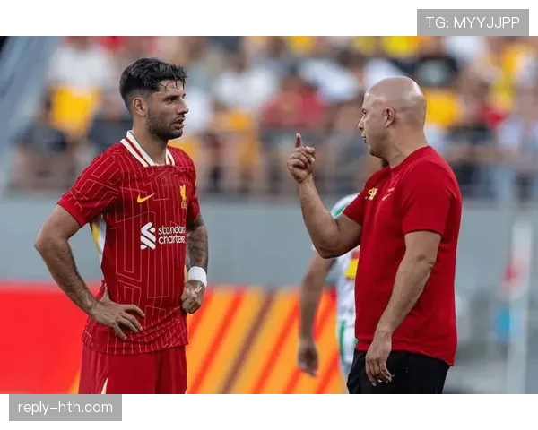 索博斯洛伊快速适应英超展现中场新星实力