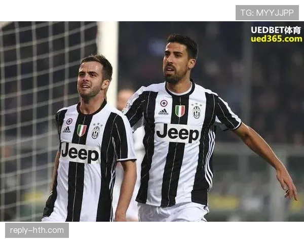 谢联与麦克伯恩续约,期待新赛季表现持续提升与稳健发挥 谢联与麦克伯恩续约,期待新赛季表现持续提升与稳健发挥