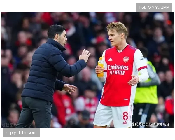 萨卡 vs 马丁内利:双翼进攻效率与战术角色对比 萨卡 vs 马丁内利:双翼进攻效率与战术角色对比